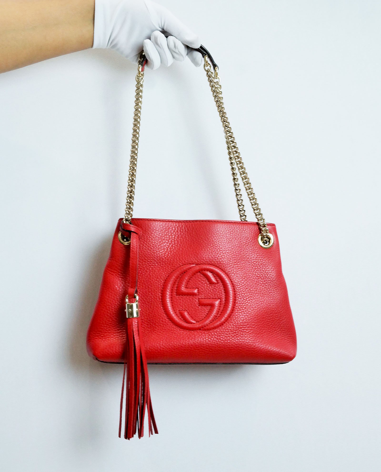 Gucci red best sale bag with chain